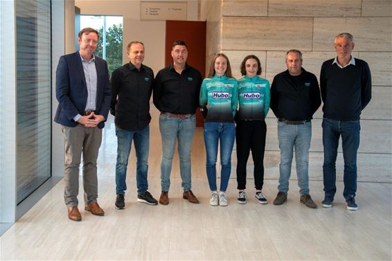 Een nieuw Lommels dames UCI cyclocrossteam - Lommel