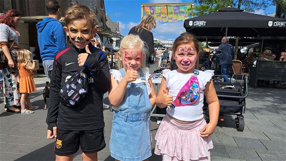 Pelt - Een Stralend Kinderfeest op de Markt in Pelt