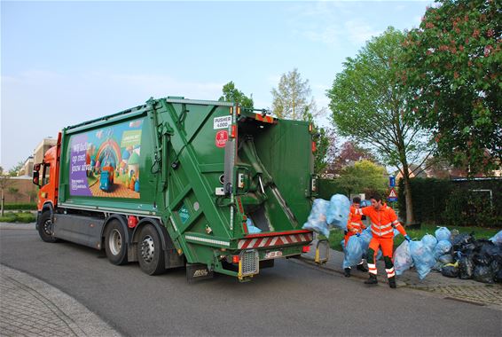 Eerste elektrische ophaalwagen Limburg.net - Beringen