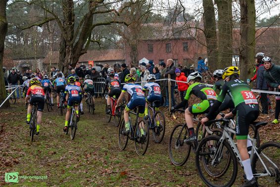 Eerste Hofcross vraagt om een vervolg - Pelt