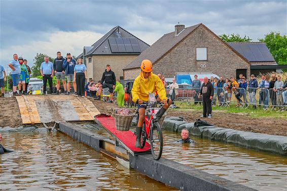 Elout fietste hem er het best in - Lommel