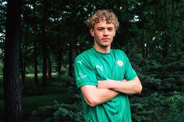 Emile Vandecraen tekent eerste profcontract
