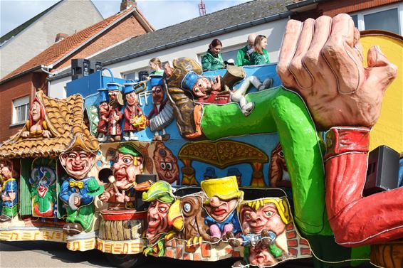 Extra subsidies voor Lommelse carnavalsgroepen - Lommel