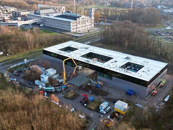 'Fabriek van de toekomst' geopend - Genk