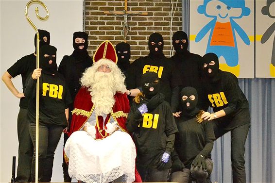 FBI op zoek naar de Sint op WICO Sint-Jozef - Lommel