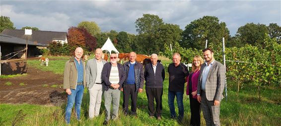 Pelt - Feestcomité Holven viert 50-jarig bestaan