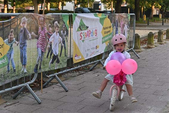 Feestelijke strapdag op Lommelse scholen - Lommel