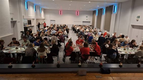 Pelt - Ferm Sint-Huibrechts-Lille viert kerstfeest