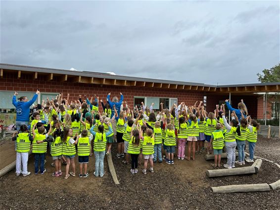 Fluohesjes voor alle kinderen eerste jaar HIB Paal - Beringen