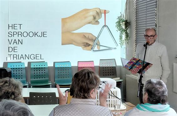 Gedichten, ontroering en amusement bij OKRA - Peer