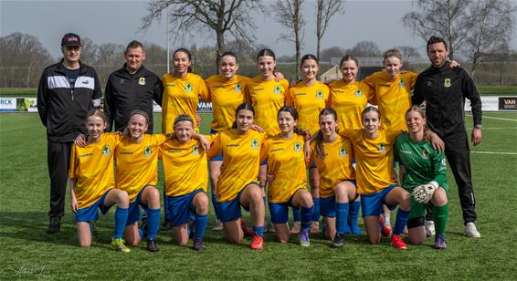 Pelt - Geen vrijaf voor Kadijk SK-fotograaf