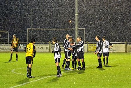 Gelijkspel voor Esperanza - Neerpelt