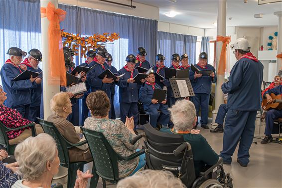 Genker Mijnwerkerskoor klaar voor Sint-Baar - Beringen