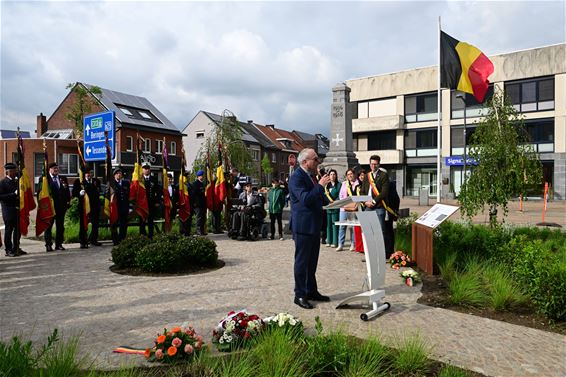 Gerestaurerde oorlogsmonumenten ingehuldigd - Beringen