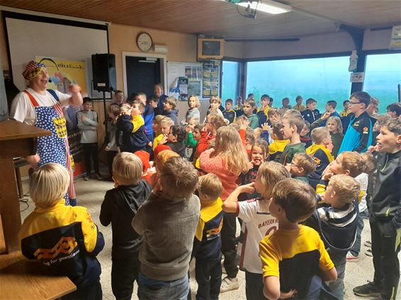 Geslaagd kerstfeest bij Nevok Gruitrode - Oudsbergen