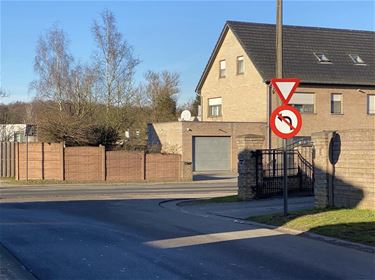 Gewijzigde verkeerssituatie Dennenstraat - Beringen