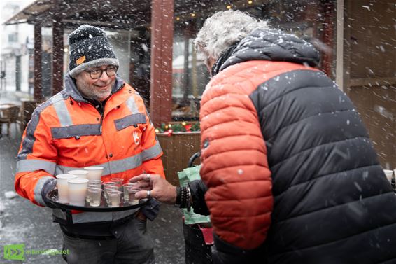 Pelt - Gezelligheid troef op eerste markt van het jaar