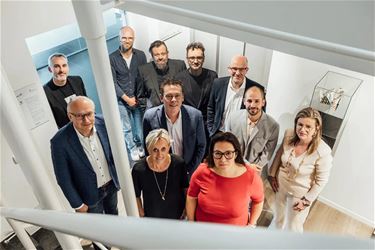 Glowi nu ook actief in de communicatiesector - Beringen