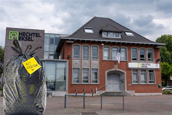 Gratis huisvuilzakken liggen klaar voor inwoners - Hechtel-Eksel