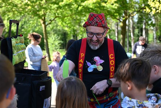 Bree - Grote opkomst voor Buitenspeeldag aan De Boneput