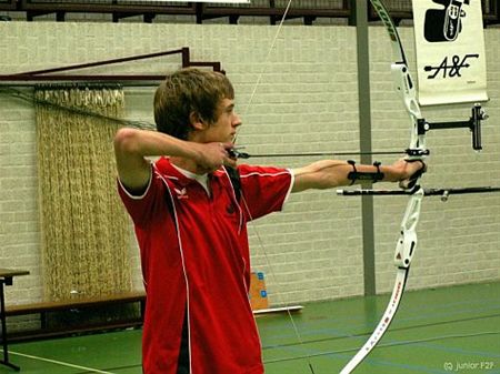 Handboog: Jan Bitters naar EK - Hamont-Achel & Pelt