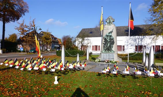 Herdenking op 11 november - Hamont-Achel