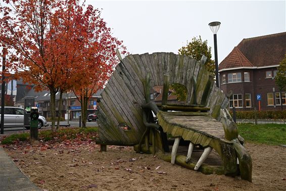 Herfst in Bree: laat het blad gewoon liggen!