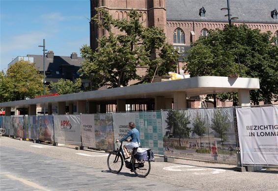 Buspaviljoen aan het Kerkplein krijgt vorm - Lommel