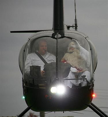 Hij kwam... met de helikopter - Neerpelt