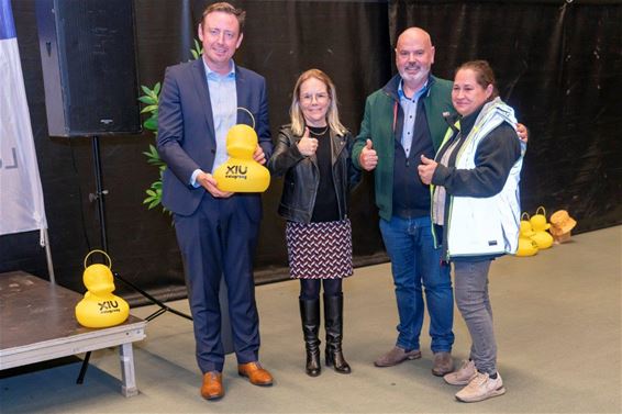 Iedereen zichtbaar op weg op Fluodag - Lommel