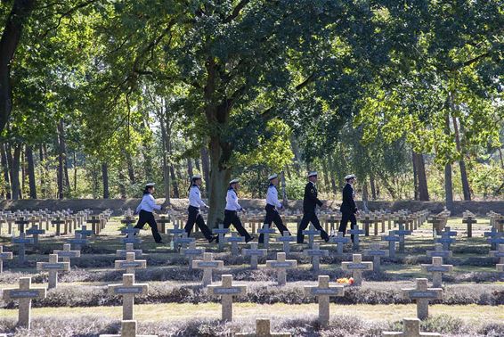 Internationale vredesdag op Duitse begraafplaats - Lommel