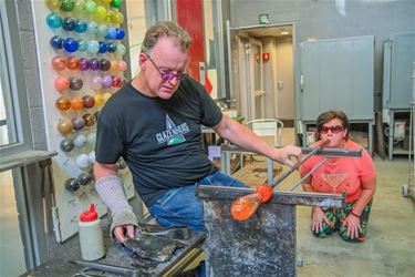 Beringen - Ivo Henkens toont glaskunt in Art Lutgart