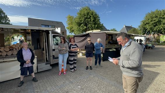 Hechtel-Eksel - Jos neemt afscheid van de markt: wuif hem uit!