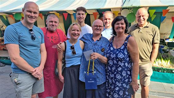 Jos neemt afscheid van de zaterdagmarkt - Pelt