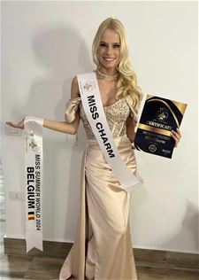 Joyce is Miss Bikini World én Miss Charm - Lommel