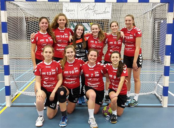 Kadetten meisjes van Sporting provinciaal kampioen - Neerpelt