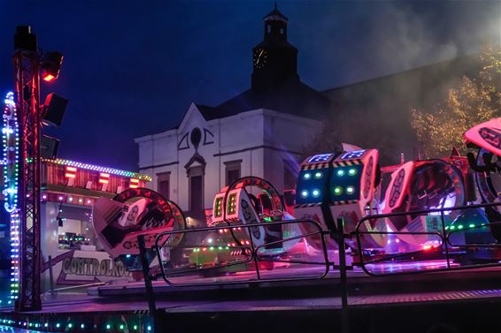 Kamp kermis draait op volle toeren - Leopoldsburg