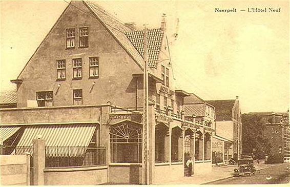 Kapelletjes en Hotel Neuf in 'De Drei Boge' - Pelt