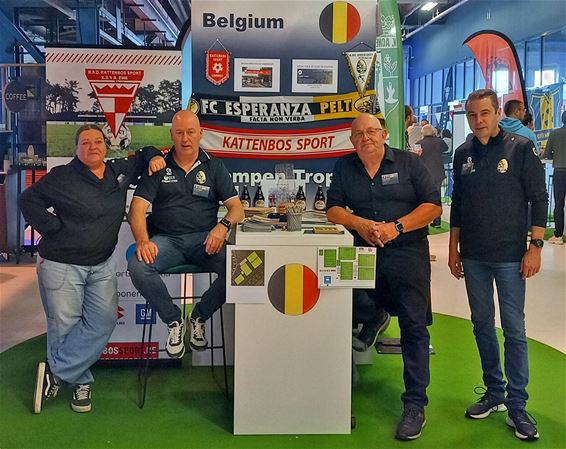 Kattenbos en Esperanza samen naar Amsterdam - Lommel & Pelt