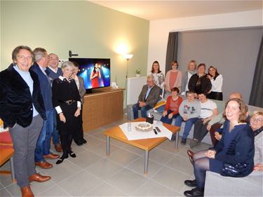 Keltic schenkt tv aan 't Weyerke - Beringen