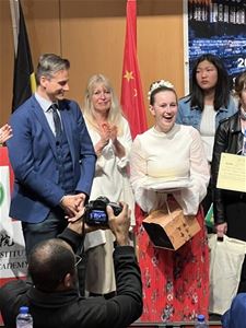 Kiana Vanderbiesen imponeert op Chinese wedstrijd - Beringen