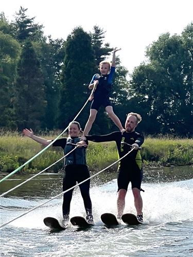 Kidsteam Lommel Ski van start onder nieuwe naam - Lommel