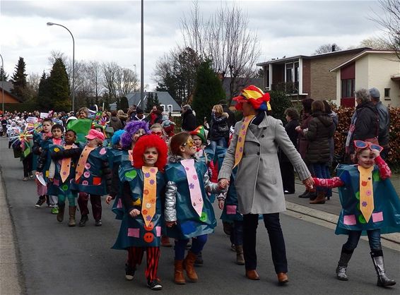 Kindercarnaval bij De Robbert - Hamont-Achel