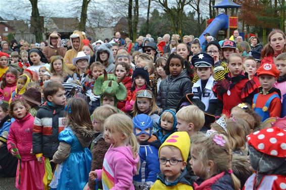 Kindercarnaval in Heide-Heuvel - Lommel