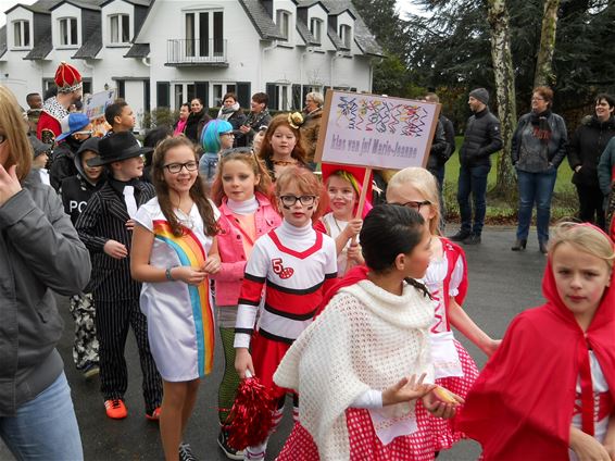 Kindercarnavalstoet in Sint-Huibrechts-Lille - Neerpelt