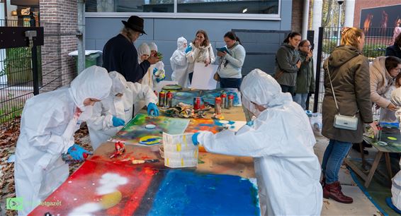 Kunstdag voor Kinderen lokt massa creatievelingen - Pelt