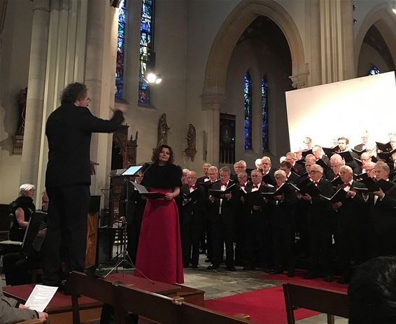'La Bonne Espérance' zong in de St.-Niklaaskerk - Neerpelt
