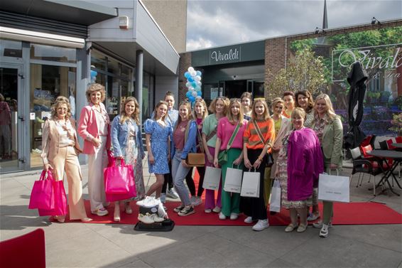 'Ladies Weekend' treft het met het weer - Lommel