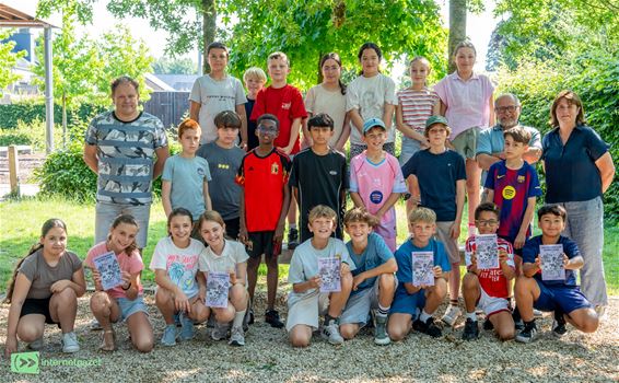 Leerlingen Jaak Tassetschool schrijven eigen boek - Pelt