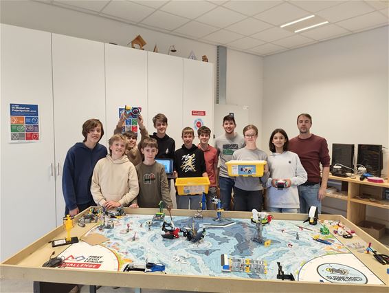 Leerlingen klaar voor First Lego League - Beringen